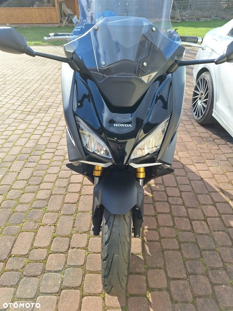 Honda NSS - 31