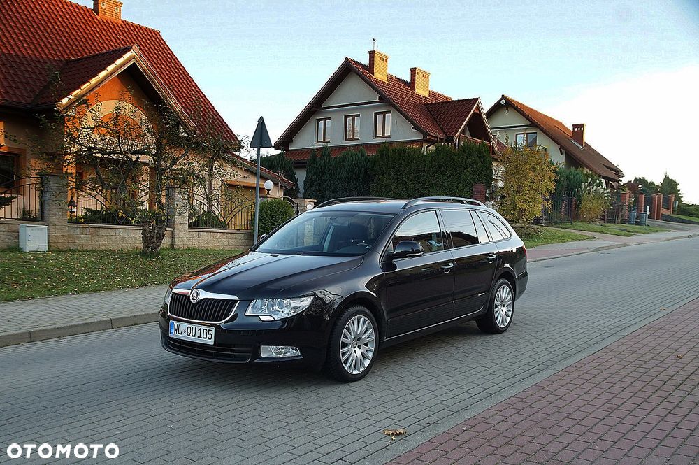 Skoda Superb 2.0 TDI Ambition DSG - 4