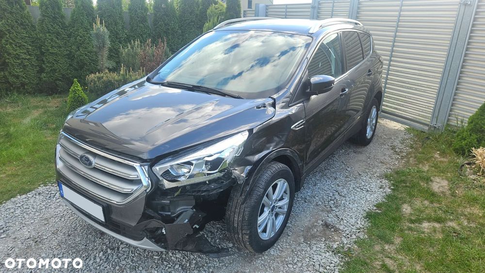 Ford Kuga 1.5 EcoBoost 2x4 Business Edition - 1