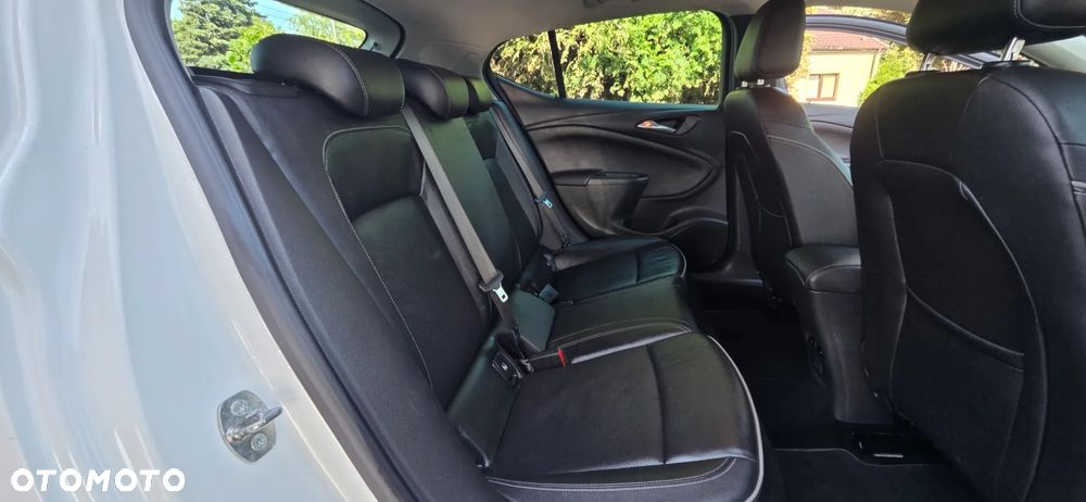 Opel Astra 1.0 Turbo Start/Stop Edition - 34