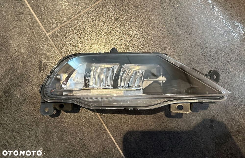VOLVO XC90 2015- HALOGEN LED LEWY LAMPA PRZECIWMGIELNA 32337364 196182009 - 1