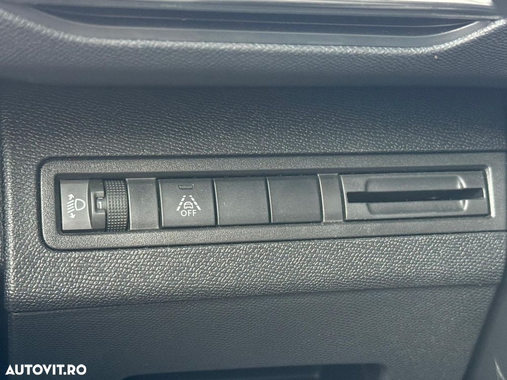 Peugeot 3008 - 21