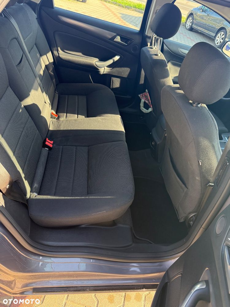 Ford Mondeo - 6