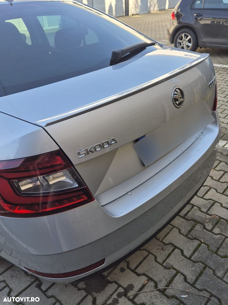 Skoda Octavia 1.4 TSI DSG Style - 6