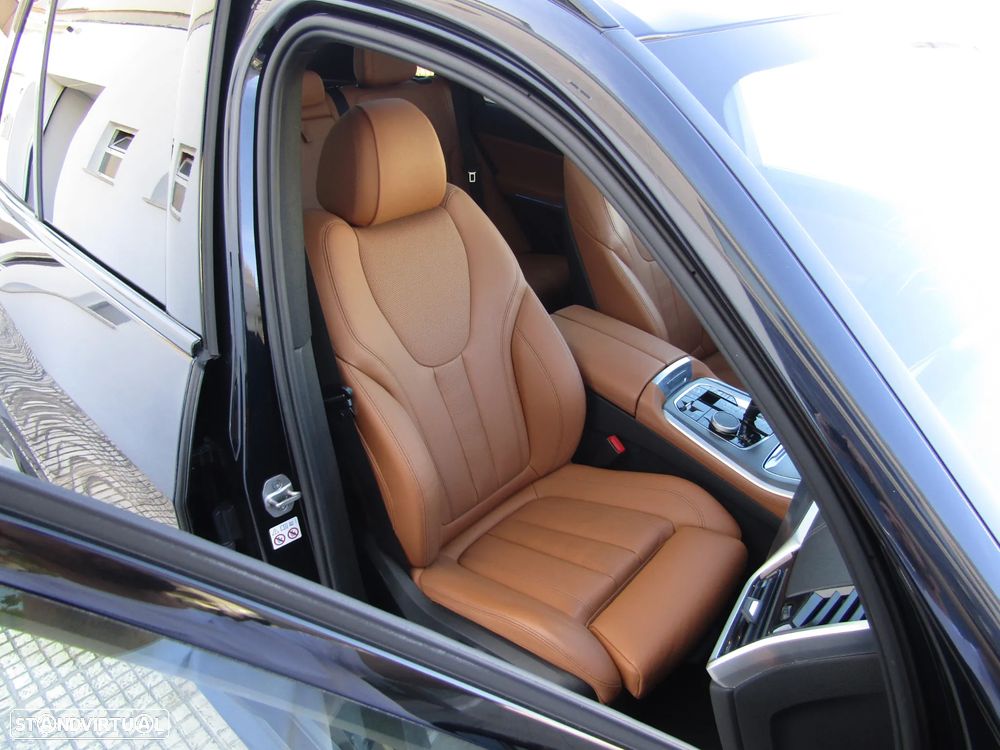 BMW X5 45 e xDrive Pack M - 27
