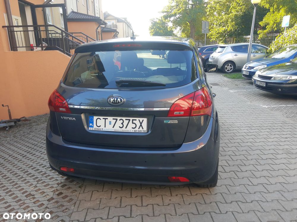 Kia Venga 1.4 L - 5