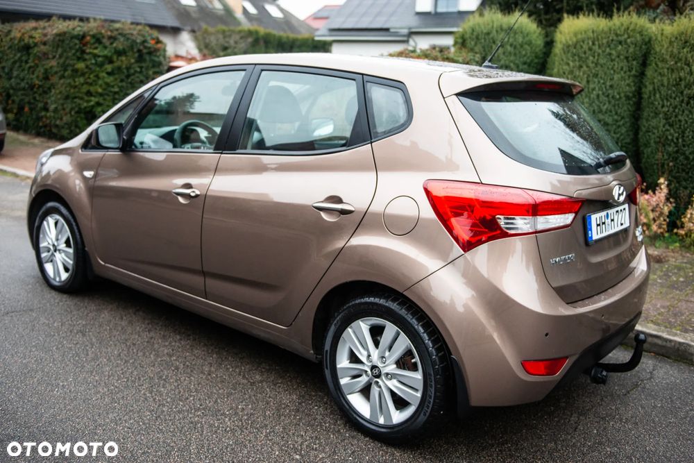 Hyundai ix20 1.4 blue Comfort - 12