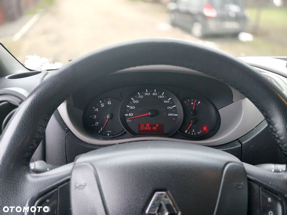 Renault Master - 10