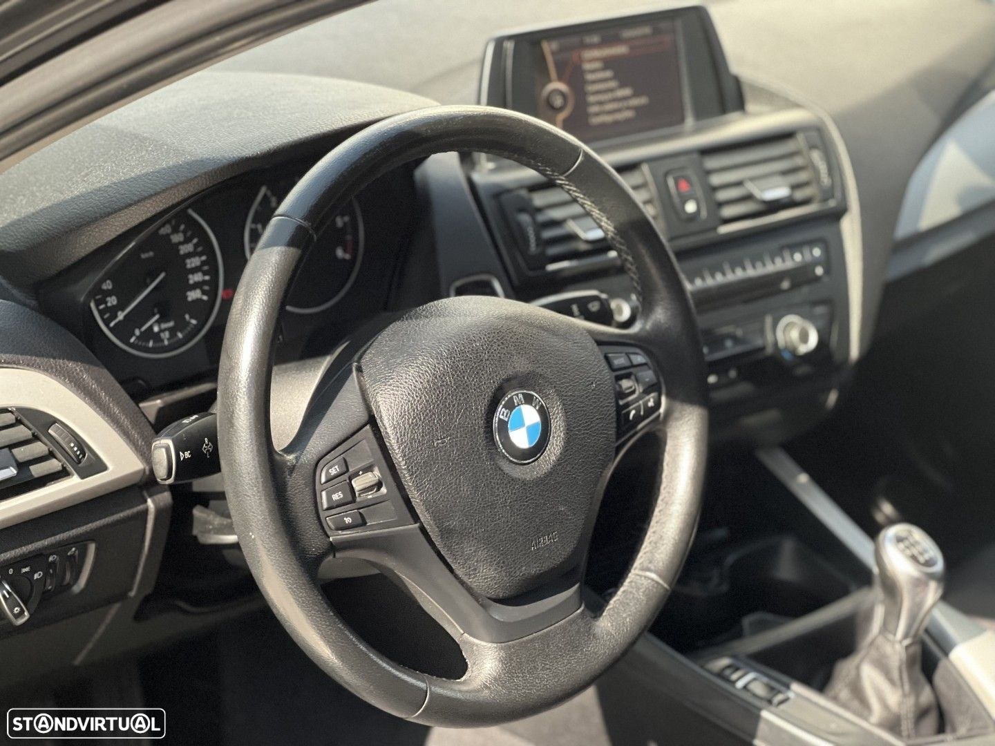 BMW 116 d Line Urban - 7