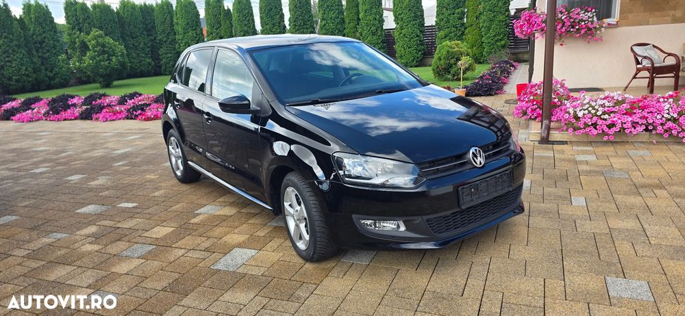 Volkswagen Polo - 2