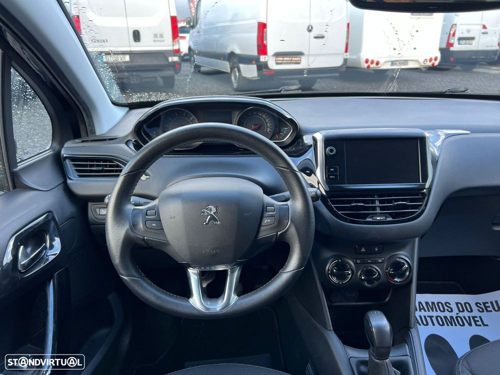 Peugeot 208 1.2 PureTech Active - 8