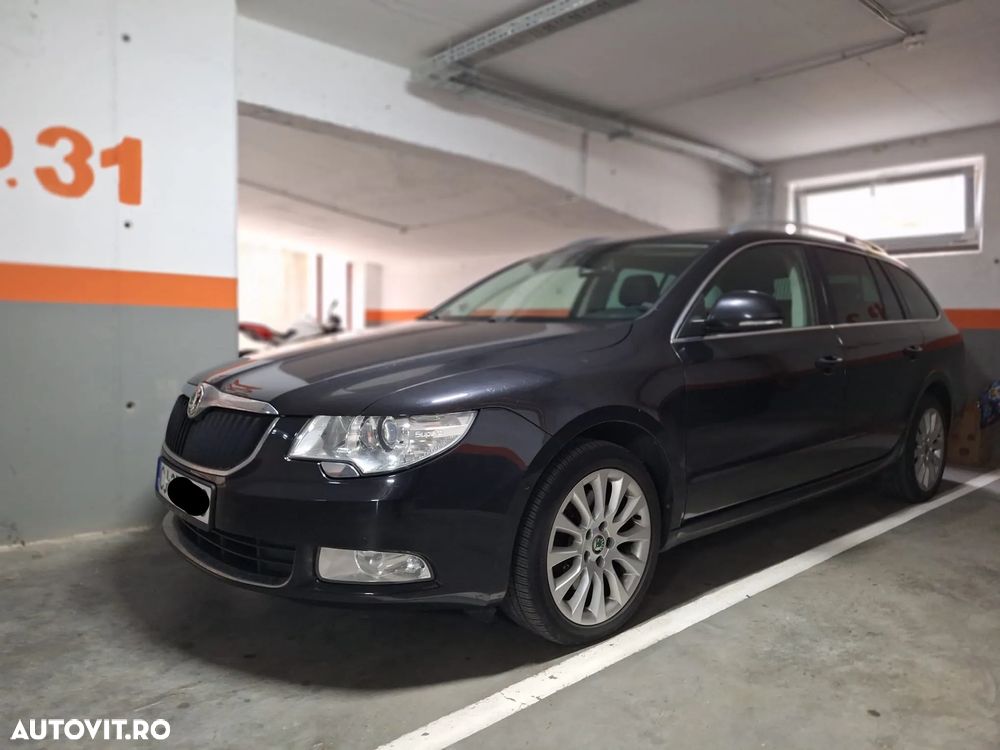 Skoda Superb 2.0 TDI DSG Ambition - 2