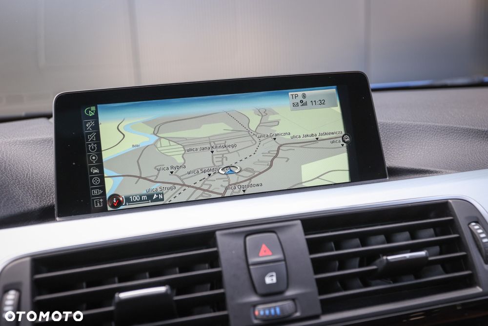 BMW Seria 3 - 26