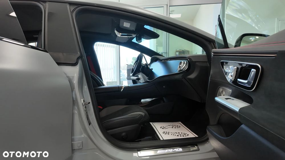 Mercedes-Benz EQE AMG 43 4Matic AMG Premium - 26