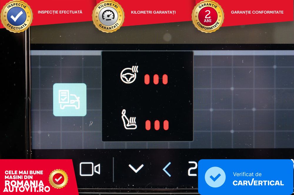 Volvo XC 40 Recharge Twin Motor AWD Plus - 17