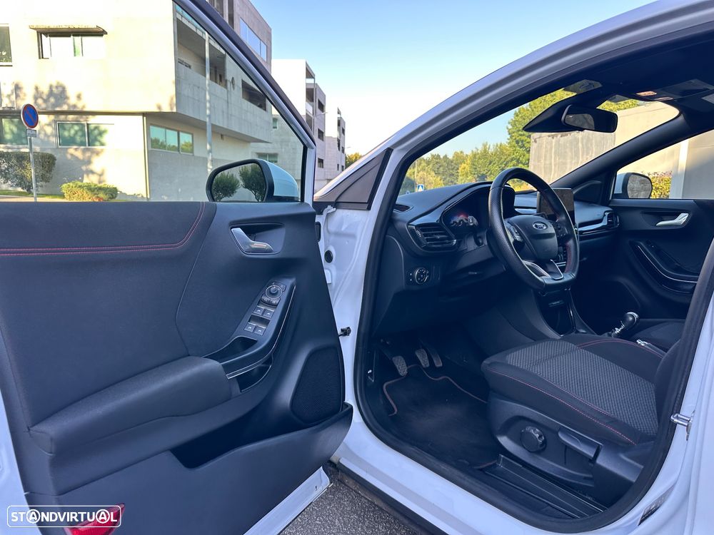 Ford Puma 1.0 EcoBoost MHEV ST-Line - 24
