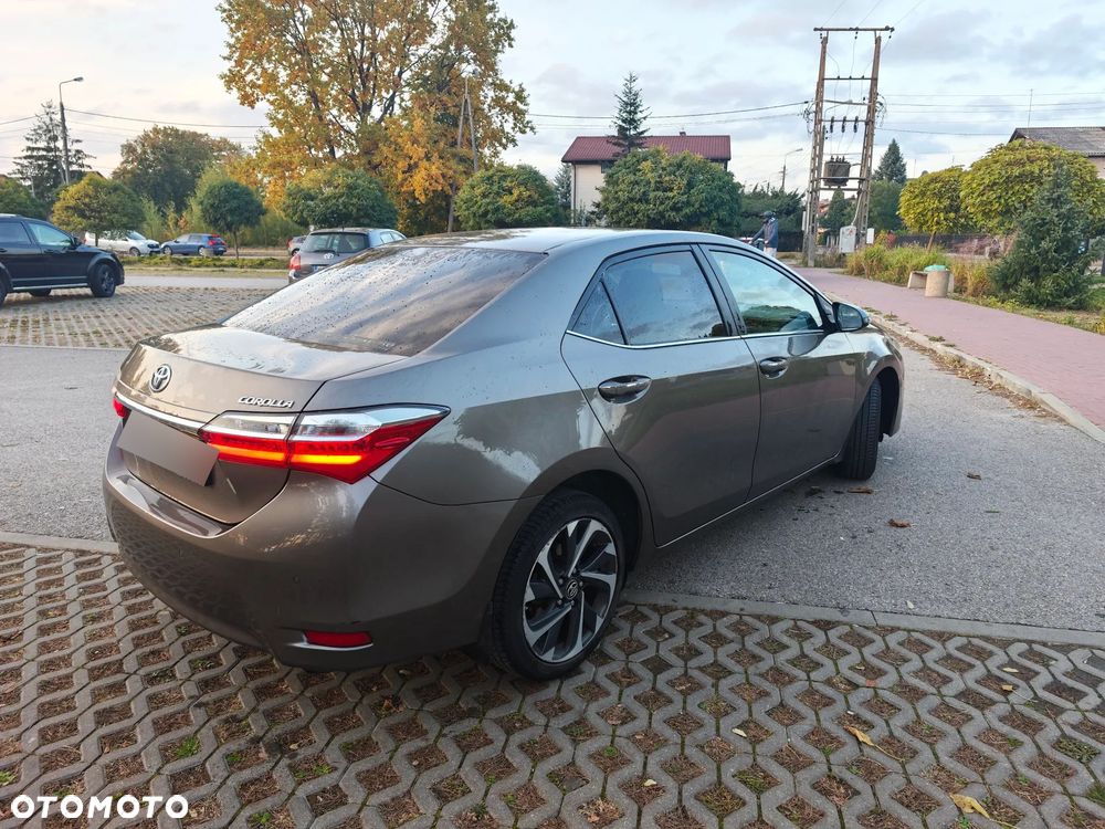 Toyota Corolla 2016 photo 2