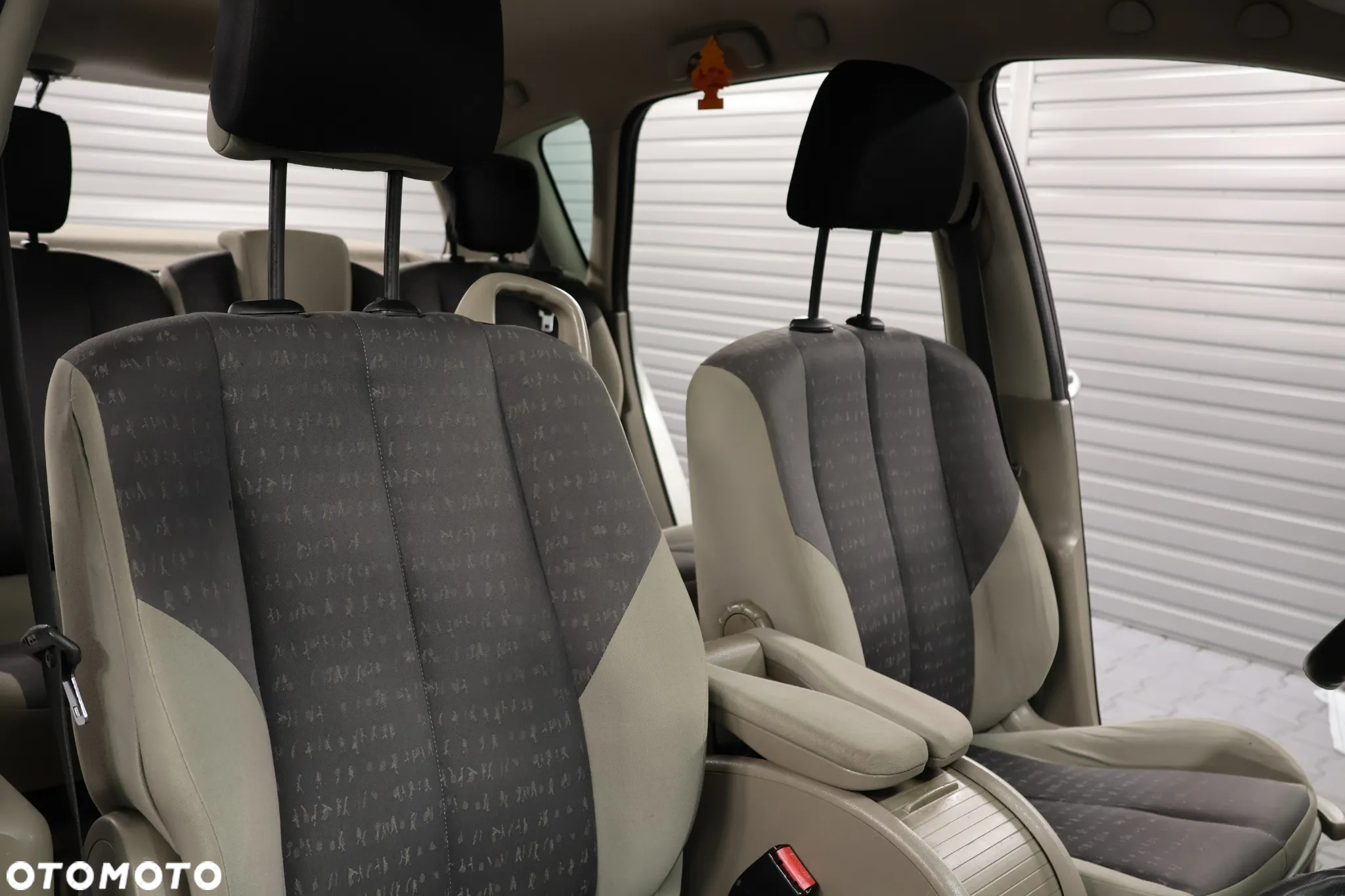 Renault Scenic 1.9 dCi Emotion - 12