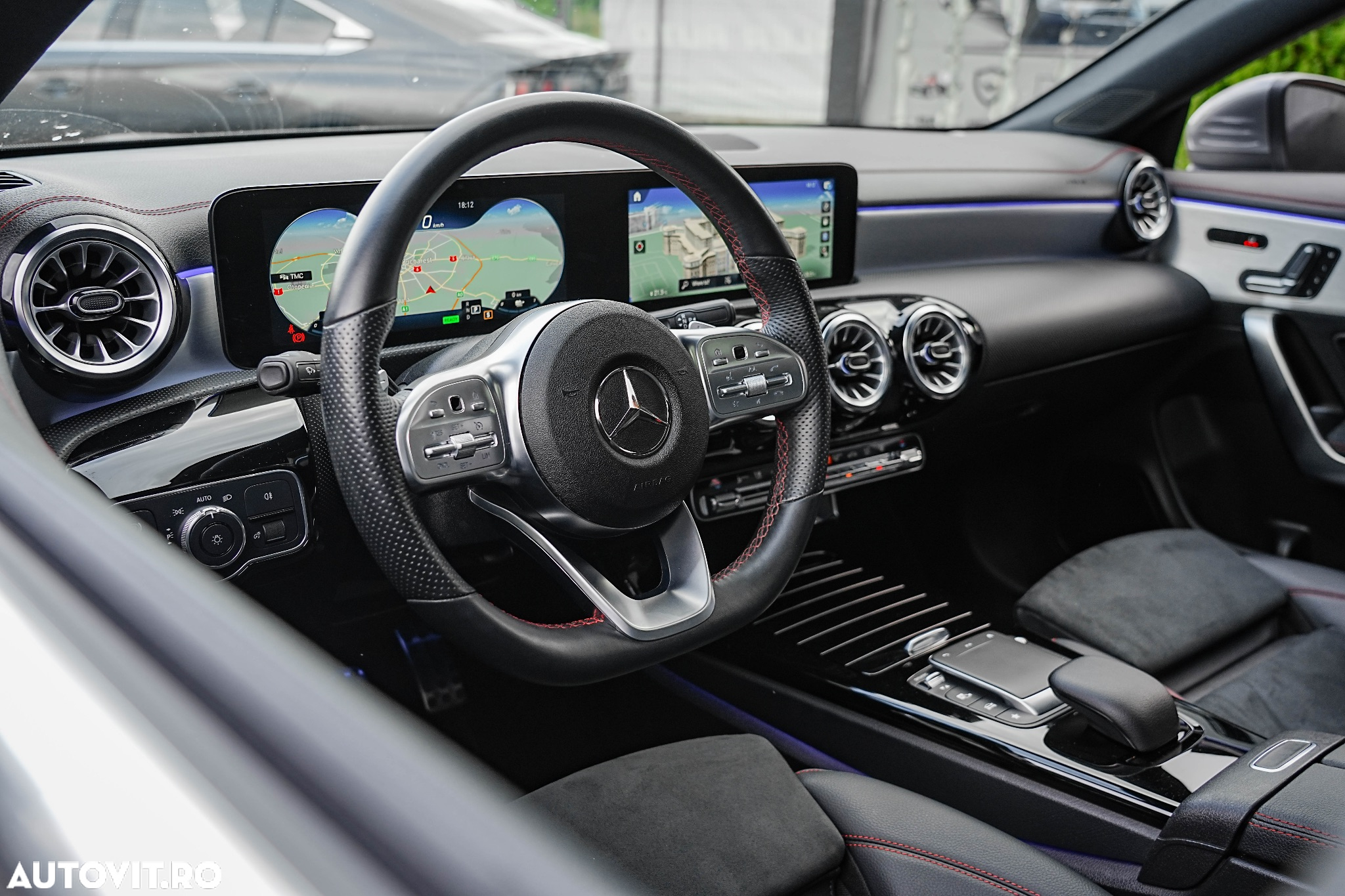 Mercedes-Benz CLA - 13