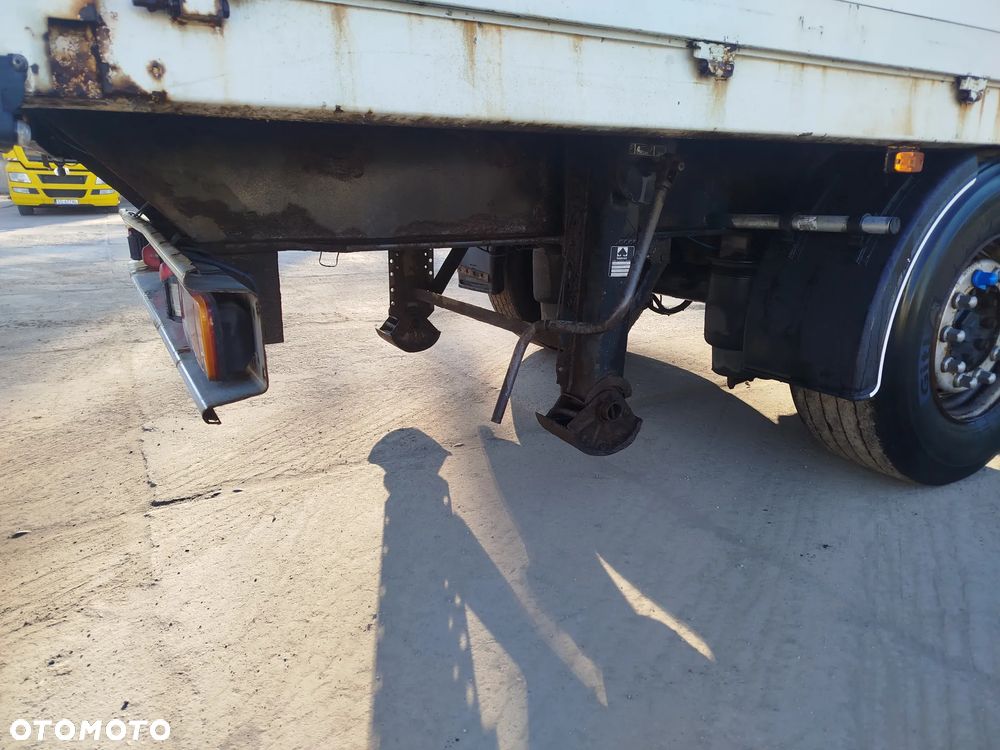 Renders Przyczepa burtowa tandem 7 m budowlanka górny sprzęg - 5