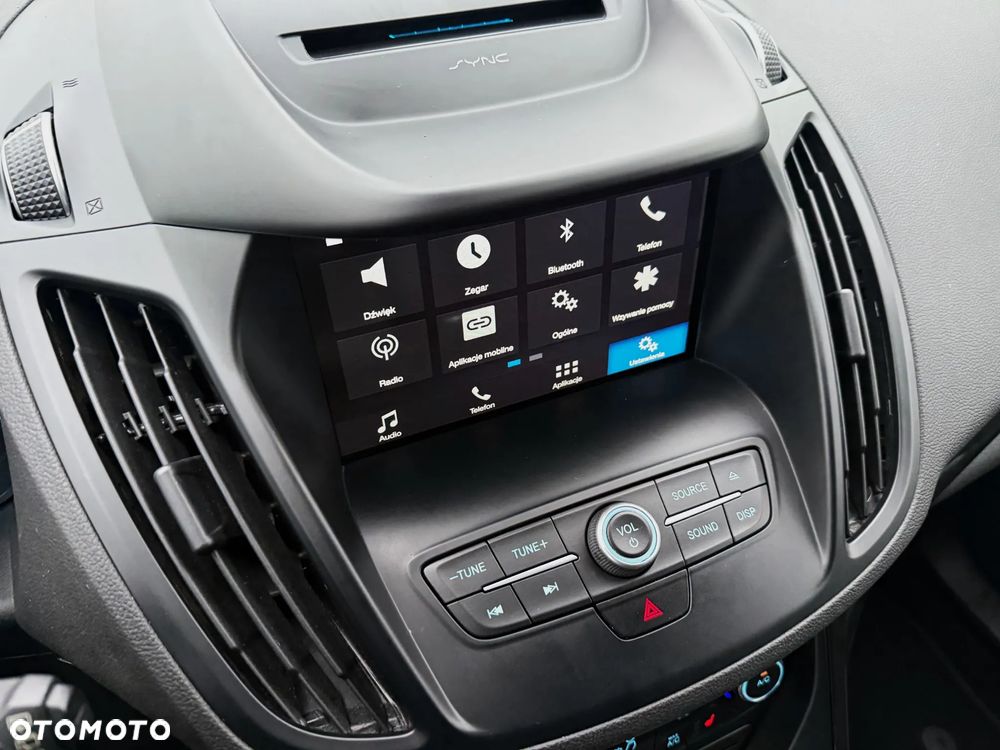 Ford Kuga 2.0 TDCi 4x2 Titanium - 17