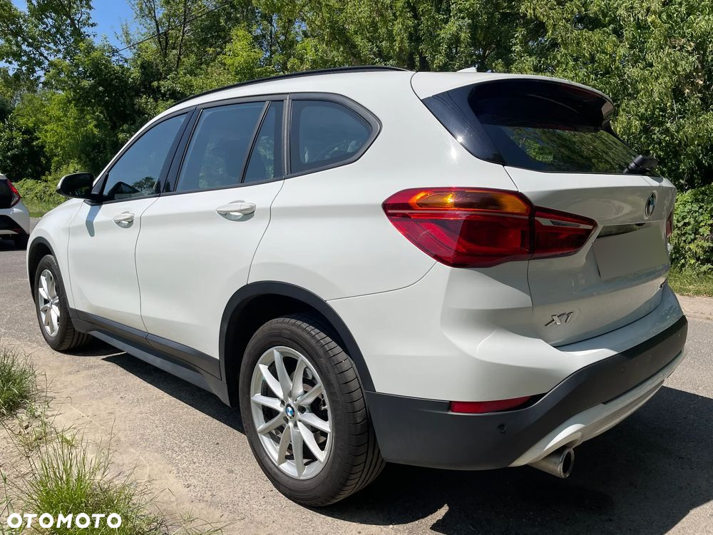 BMW X1 sDrive18i - 4