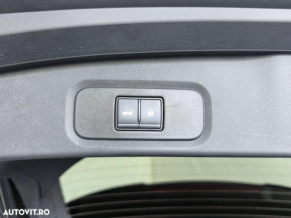 Nissan Qashqai 1.3 l 156CP X-Tronic MHEV N-Design - 9