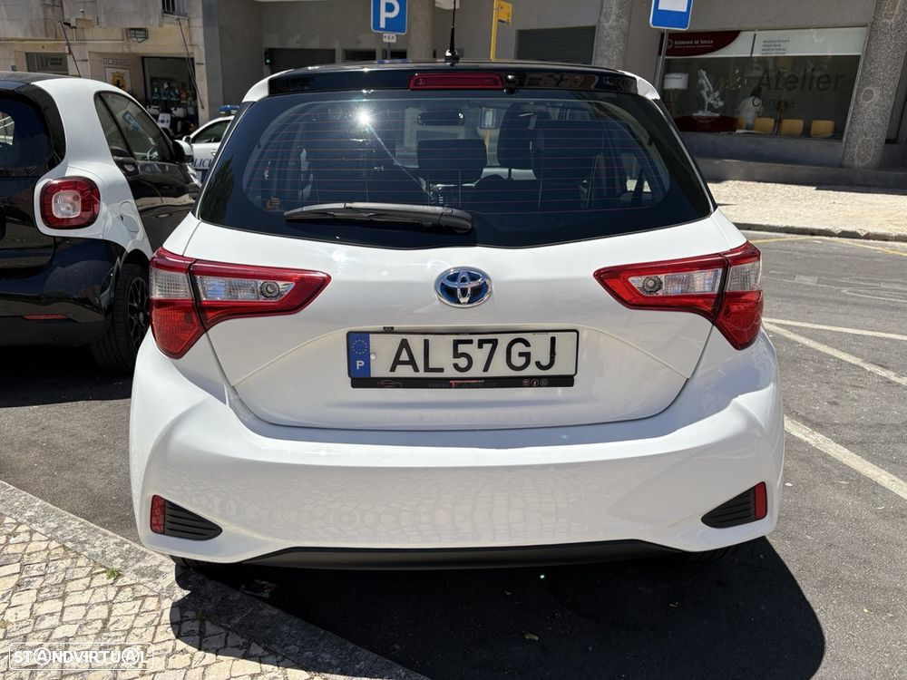 Toyota Yaris 1.5 HSD Comfort+Navi - 20