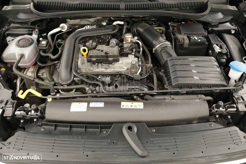 VW Taigo 1.0 TSI Urban DSG - 23