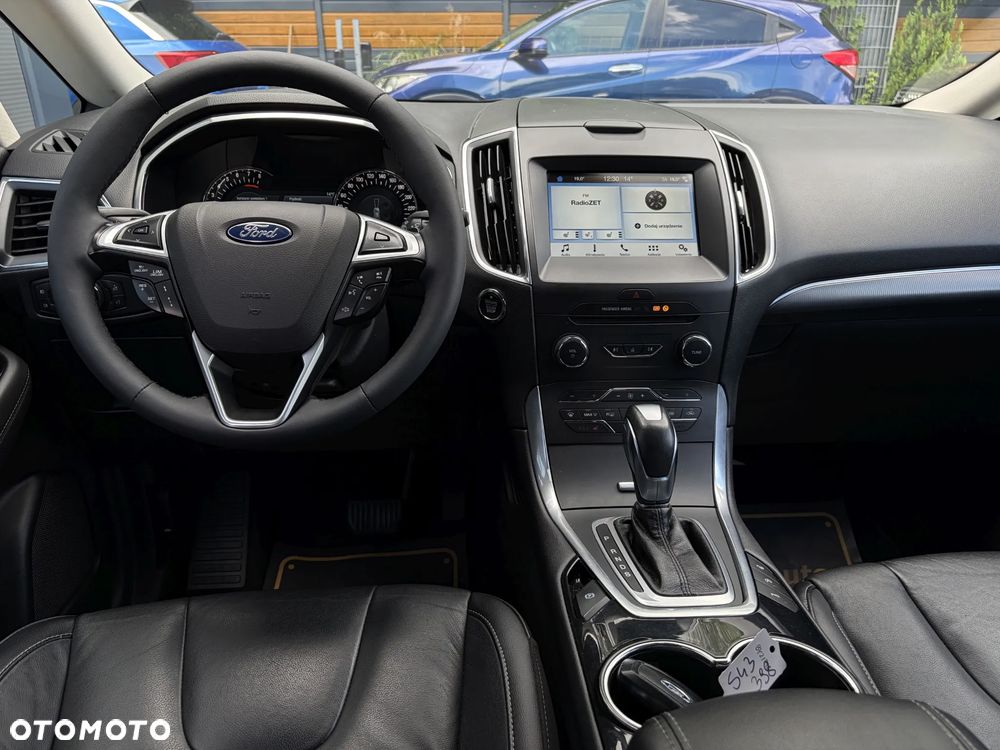 Ford S-Max 2.0 EcoBoost Titanium - 36