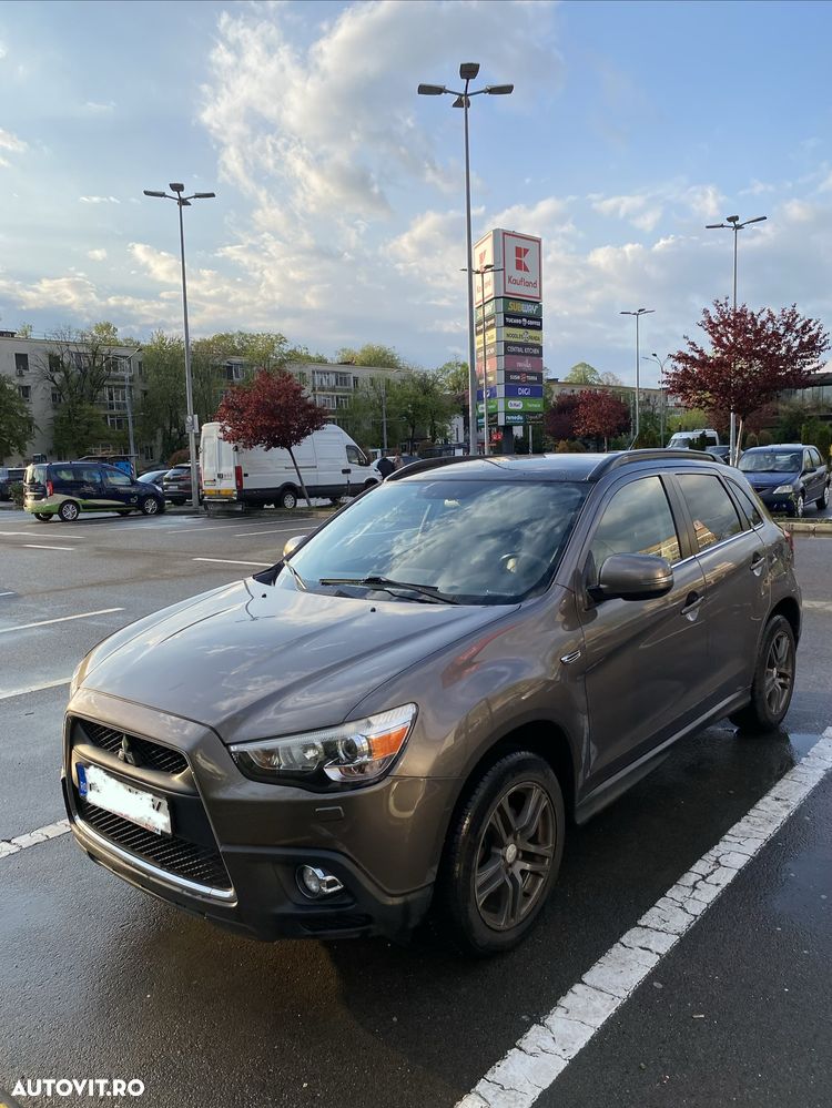 Mitsubishi ASX - 1