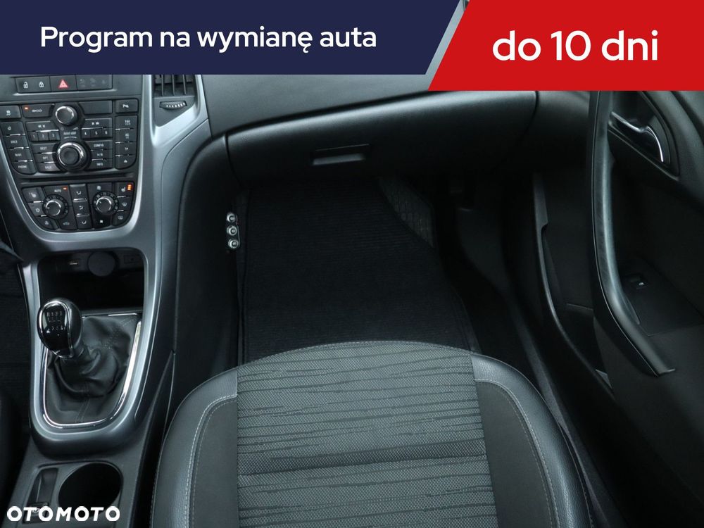 Opel Astra - 10