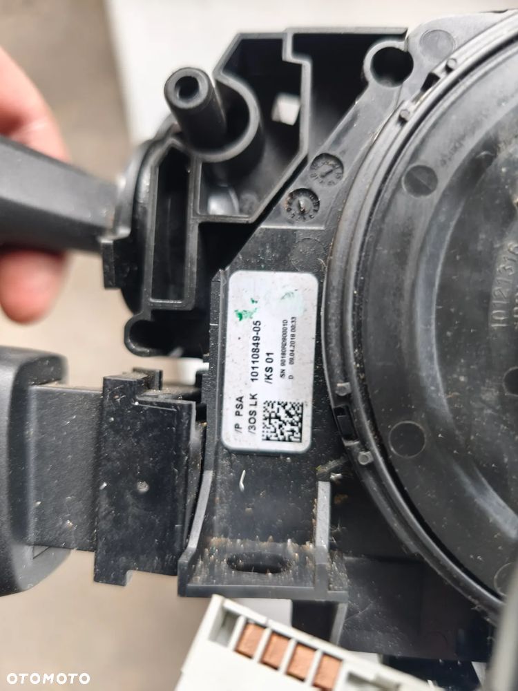 Przełącznik zespolony taśma manetki tempomat 98262577ZD Citroen Jumpy Peugeot Expert Toyota Proace Opel Vivaro PSA 98262577 2016-2023 czujnik kąta skrętu - 6