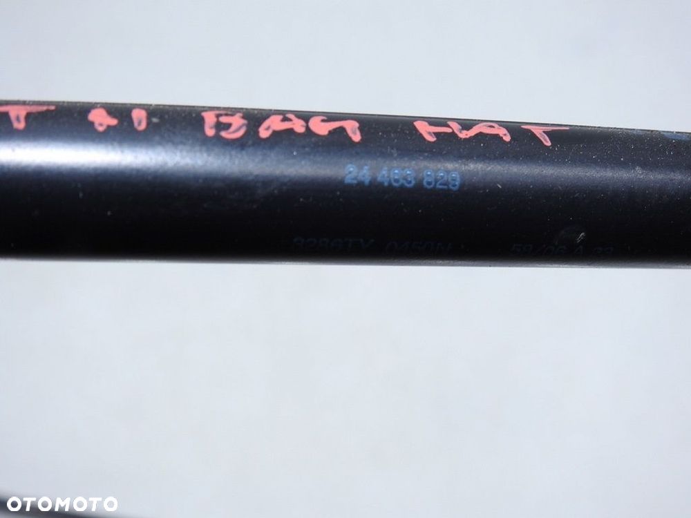 SIŁOWNIK KLAPY TYŁ OPEL ASTRA H HB - 8