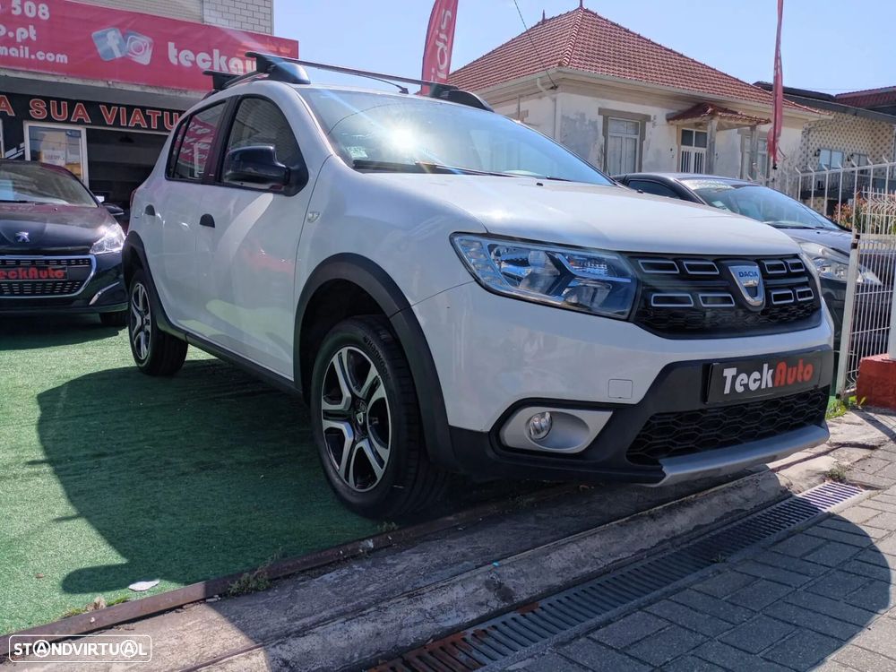 Dacia Sandero 0.9 TCe Stepway - 11
