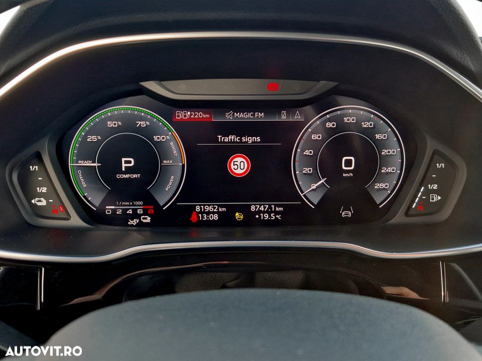 Audi Q3 45 TFSIe S tronic - 20