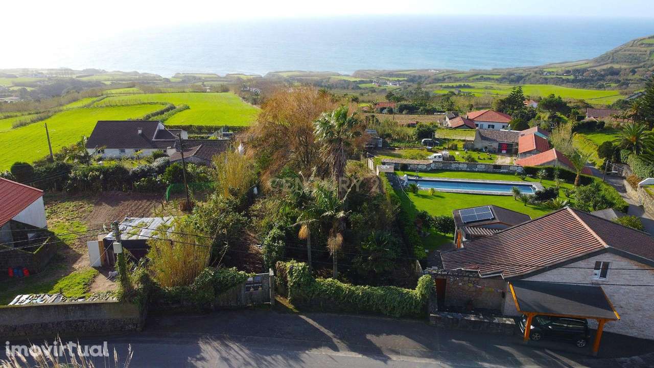 Terreno com Vista Mar Permanente nos Ginetes – Oportunidade Única - Grande imagem: 2/12