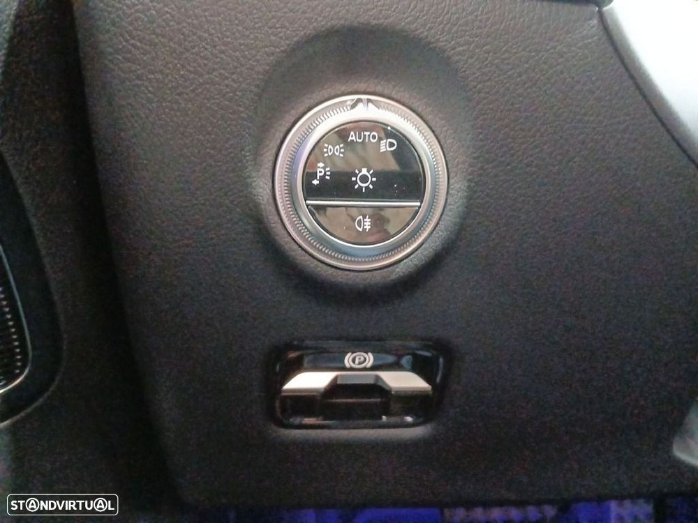 Mercedes-Benz C 220 d AMG Line - 15