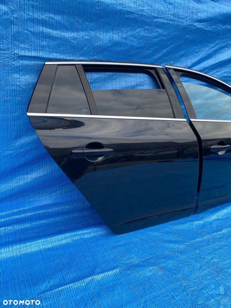 DRZWI PRAWE PRAWY PRZÓD PRZEDNIE VOLVO V60 2011-2018 CZARNE  452-26 - 7