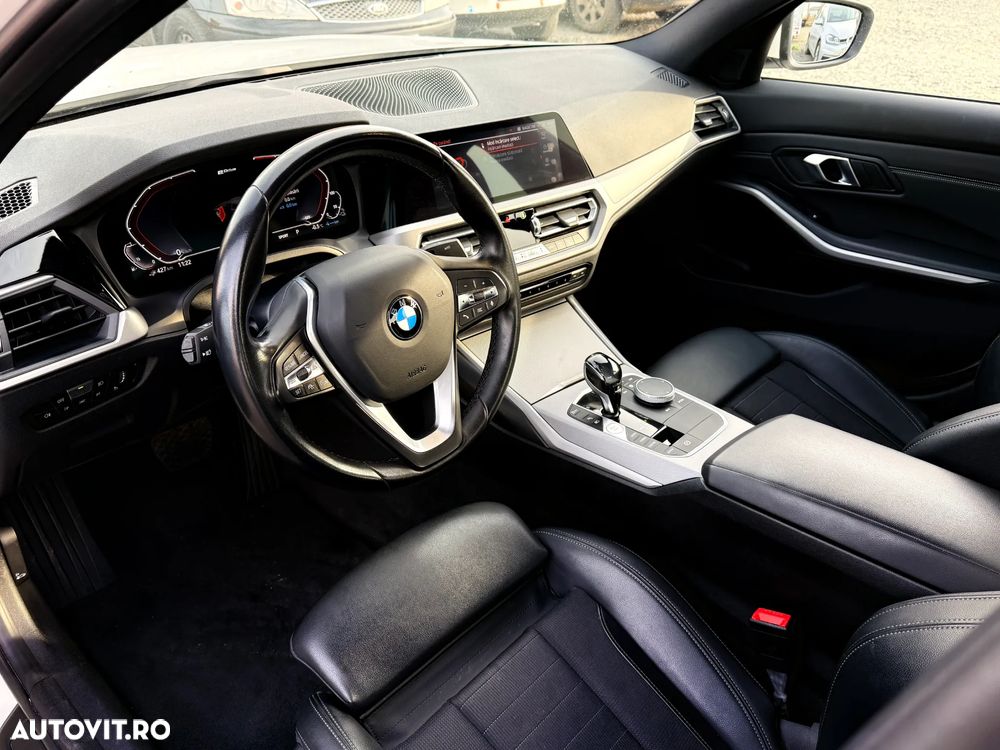 BMW Seria 3 330e AT PHEV - 26