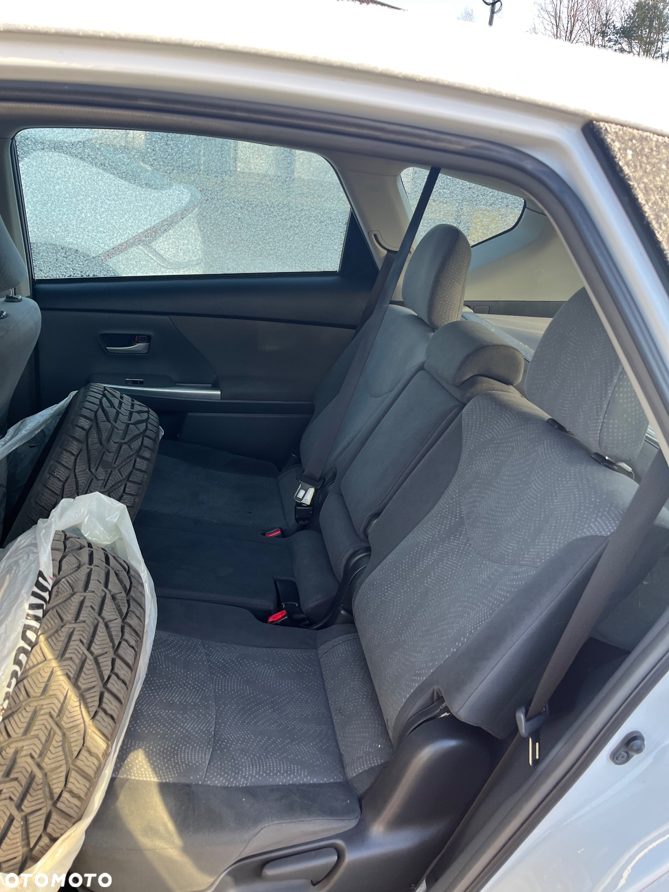 Toyota Prius+ (Hybrid) Comfort - 18