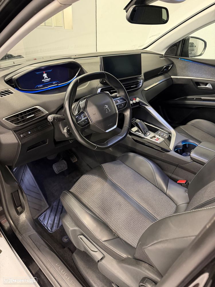 Peugeot 5008 PureTech 130 EAT8 Stop & Start Allure Pack - 7