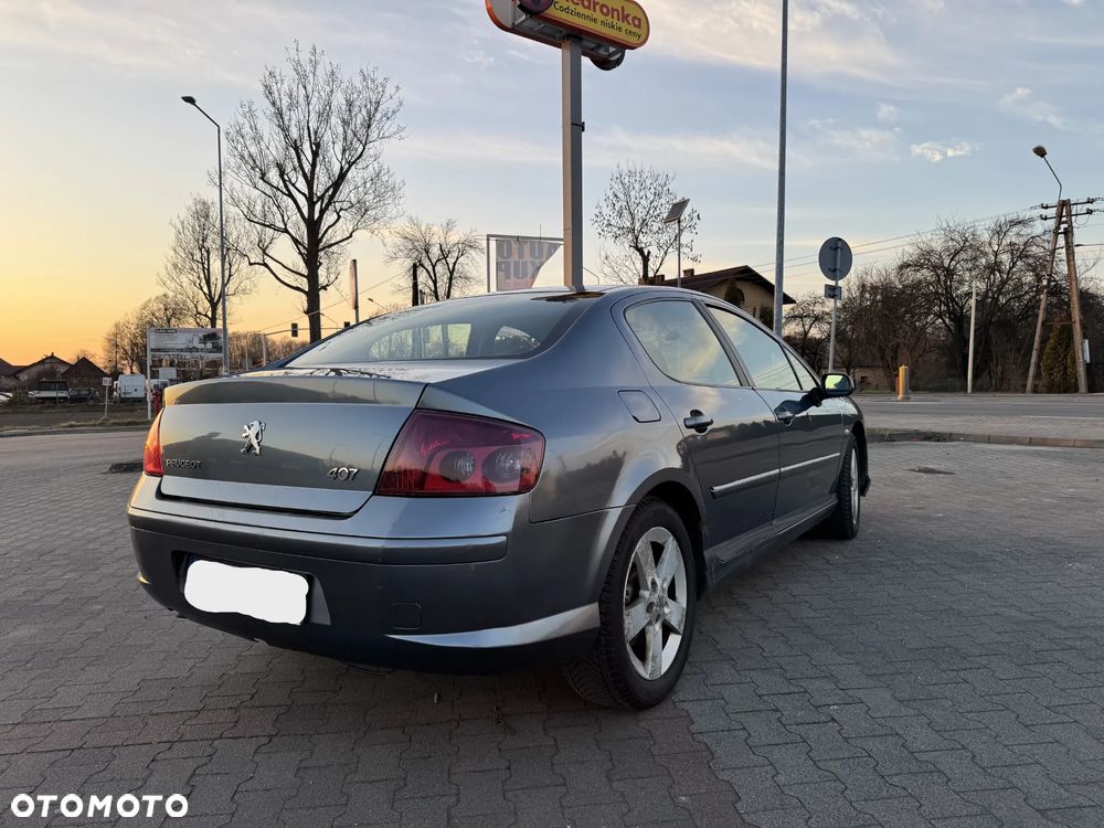 Peugeot 407 - 7