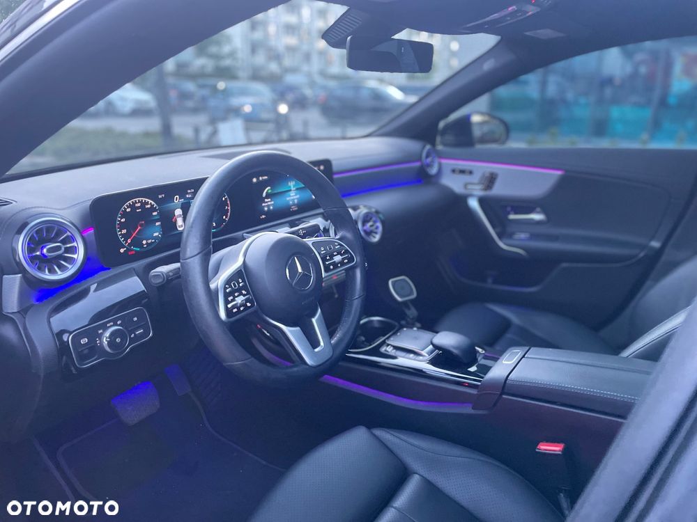 Mercedes-Benz CLA - 11