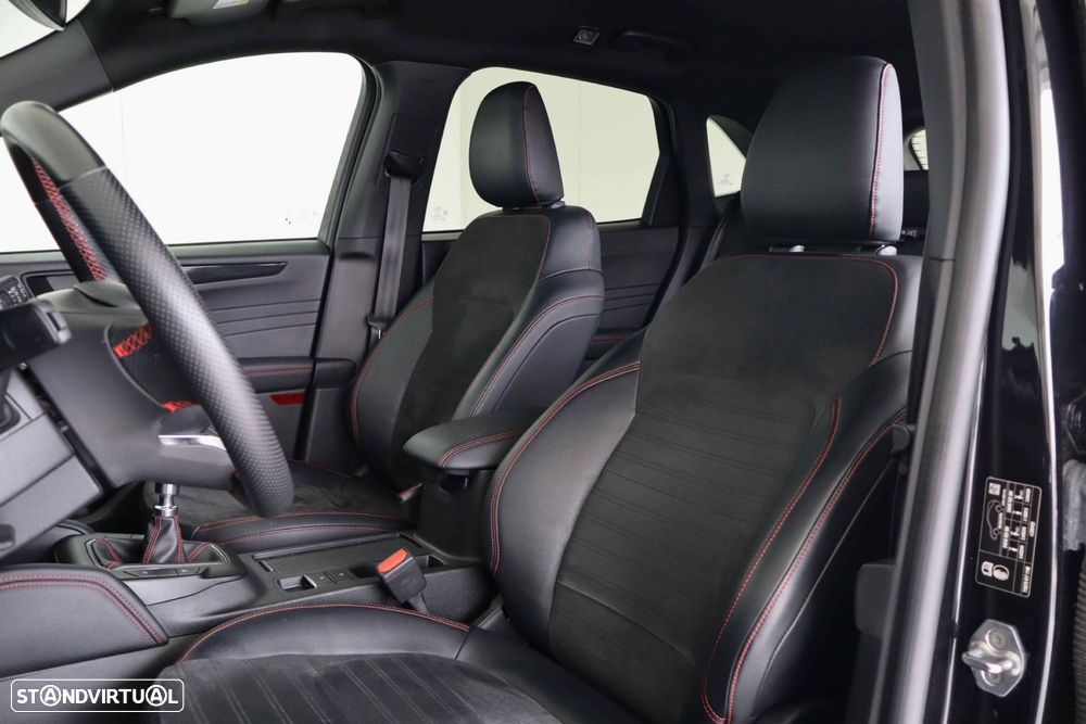 Ford Kuga 1.5 EcoBoost ST-Line X - 11