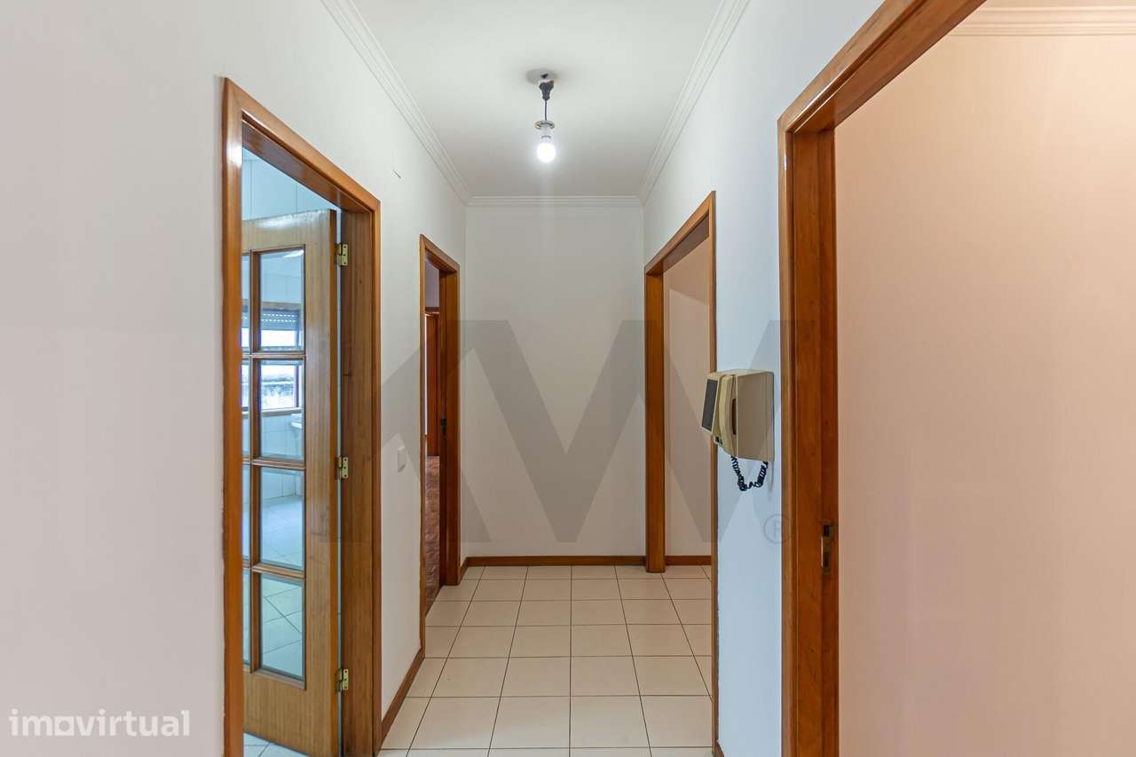 Apartamento T2 em Mafamude – Vila Nova de Gaia - Grande imagem: 5/23