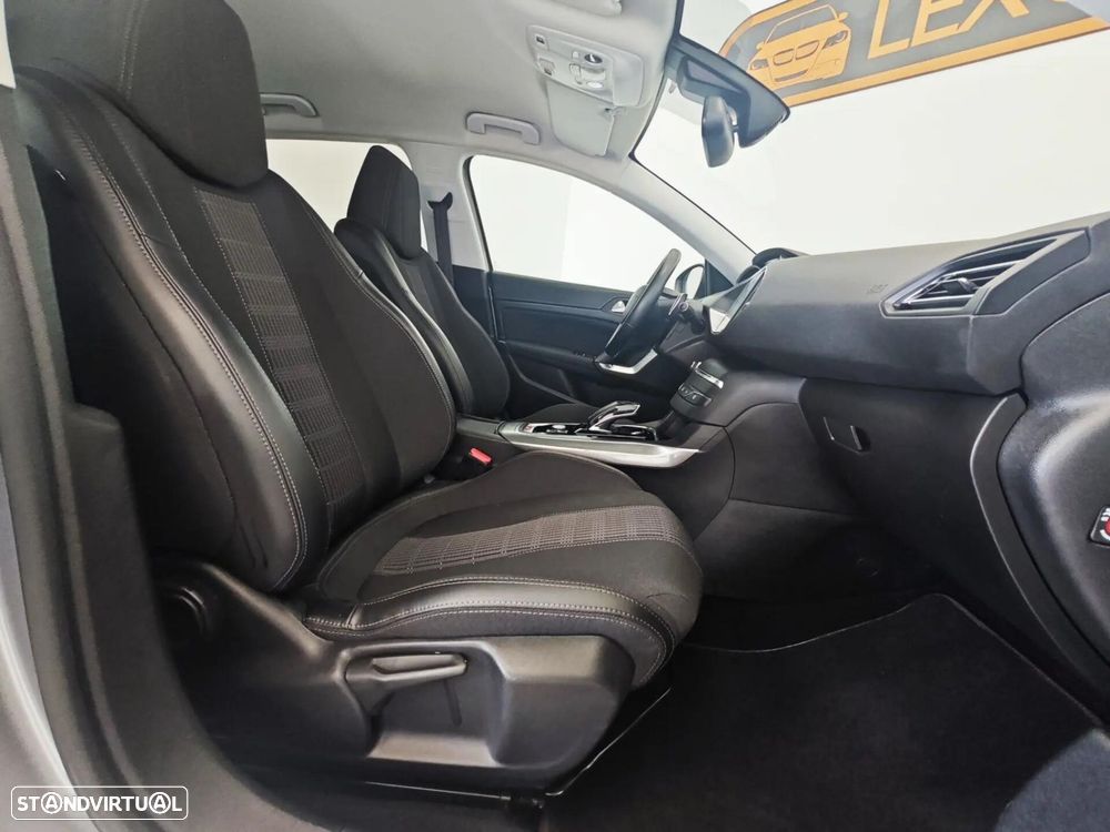 Peugeot 308 PureTech 130 EAT8 Allure Pack - 52