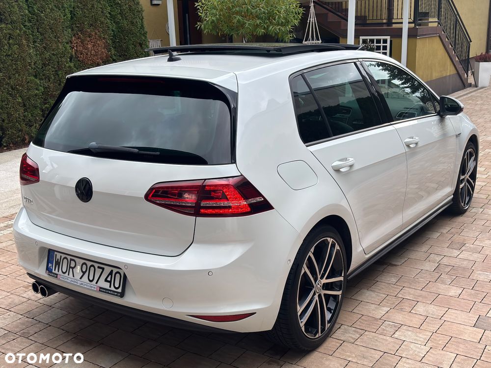 Volkswagen Golf VII 2.0 TDI BMT GTD DSG - 22