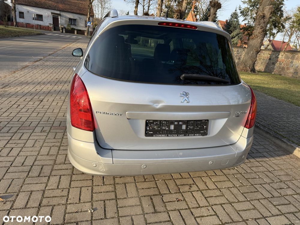 Peugeot 308 - 4