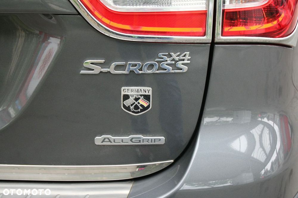 Suzuki SX4 S-Cross 1.4 T Premium 4WD - 30